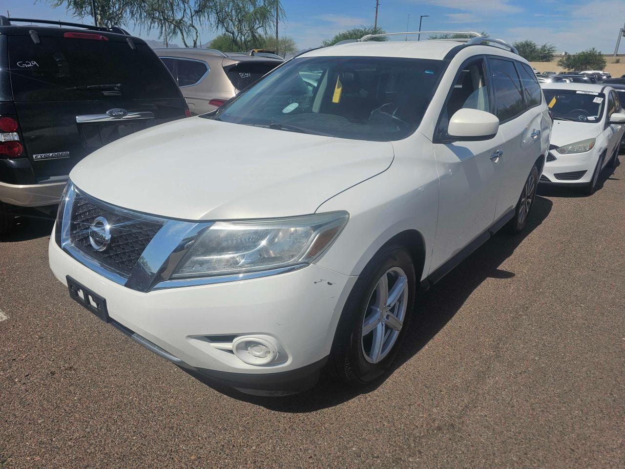 2014 Nissan Pathfinder S vin: 5N1AR2MM2EC643521