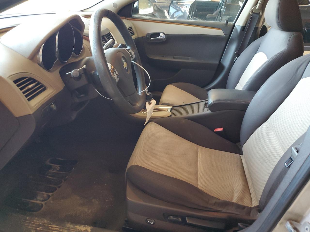 1G1ZC5EBXAF252996 2010 Chevrolet Malibu 1Lt