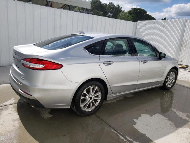 VIN 3FA6P0HD7LR234501 2020 Ford Fusion, SE no.3