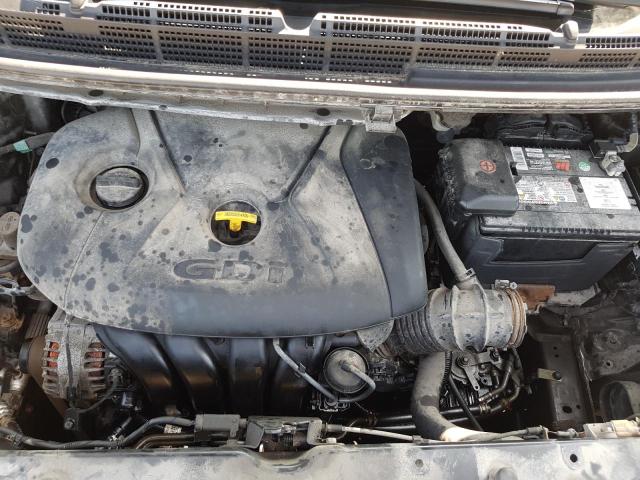 2015 KIA RONDO KNAHT8A37F7118254