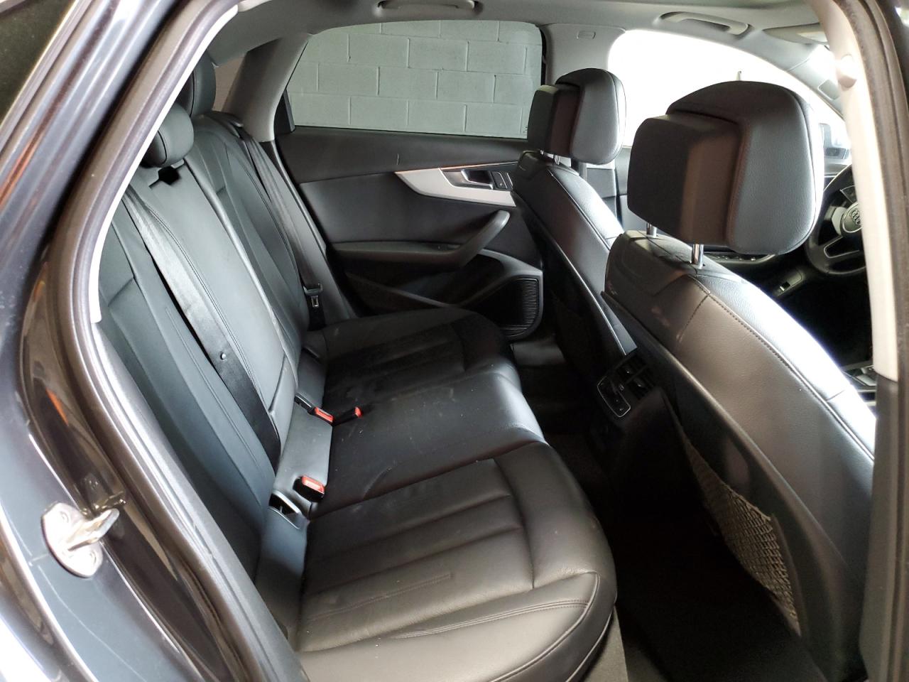 WAUENAF48HN025148 2017 Audi A4 Premium Plus