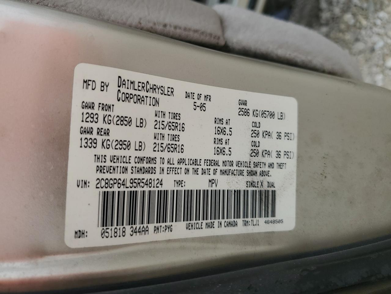 2C8GP64L95R548124 2005 Chrysler Town & Country Limited