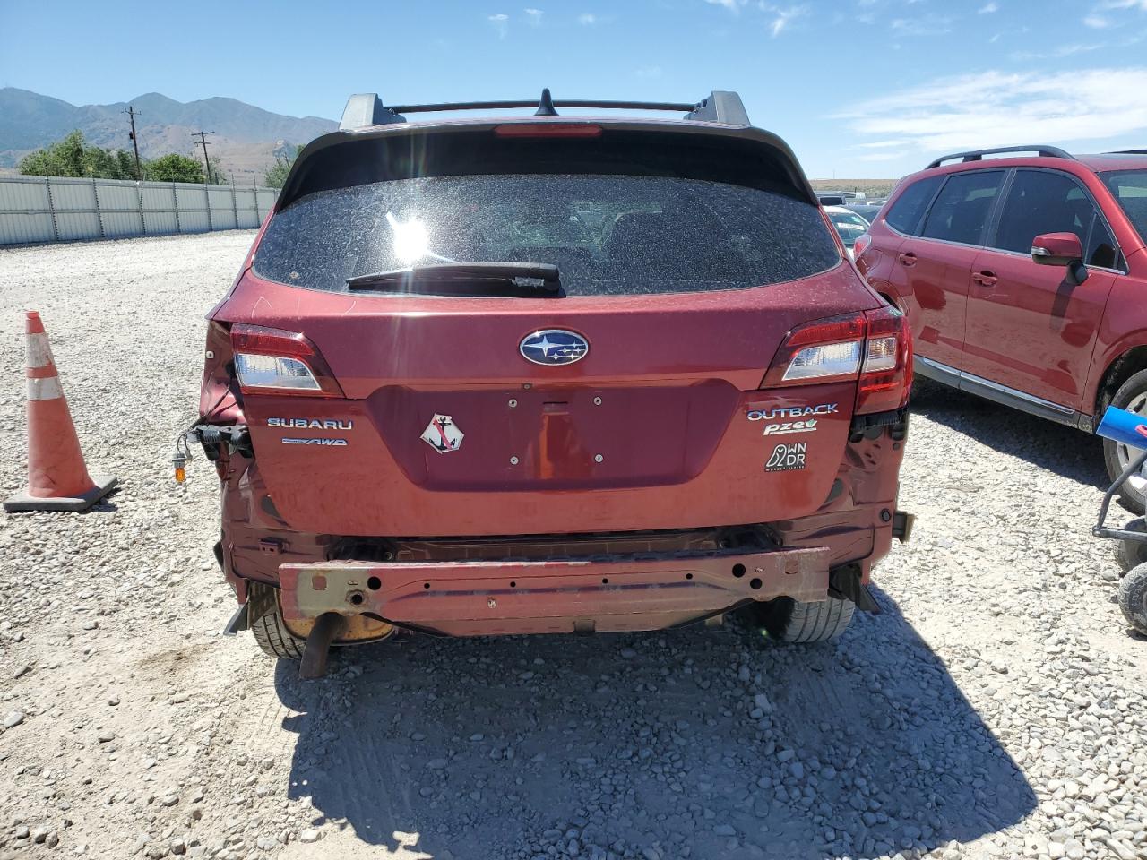 4S4BSACC5H3290157 2017 Subaru Outback 2.5I Premium