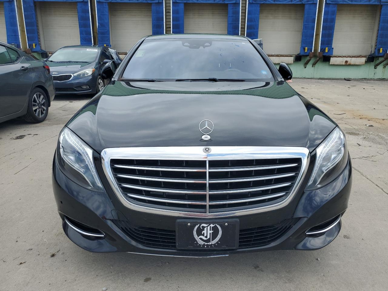 2015 Mercedes-Benz S 550 4Matic vin: WDDUG8FB5FA147587