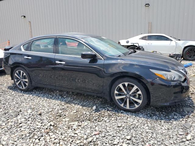 2016 Nissan Altima - Image 4