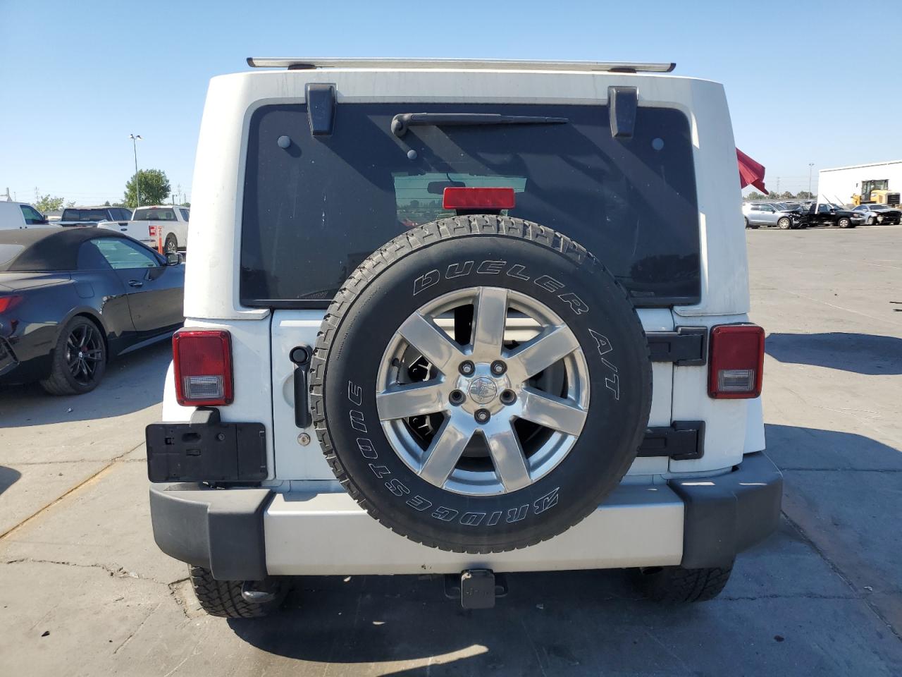 1C4HJWEG7EL128606 2014 Jeep Wrangler Unlimited Sahara