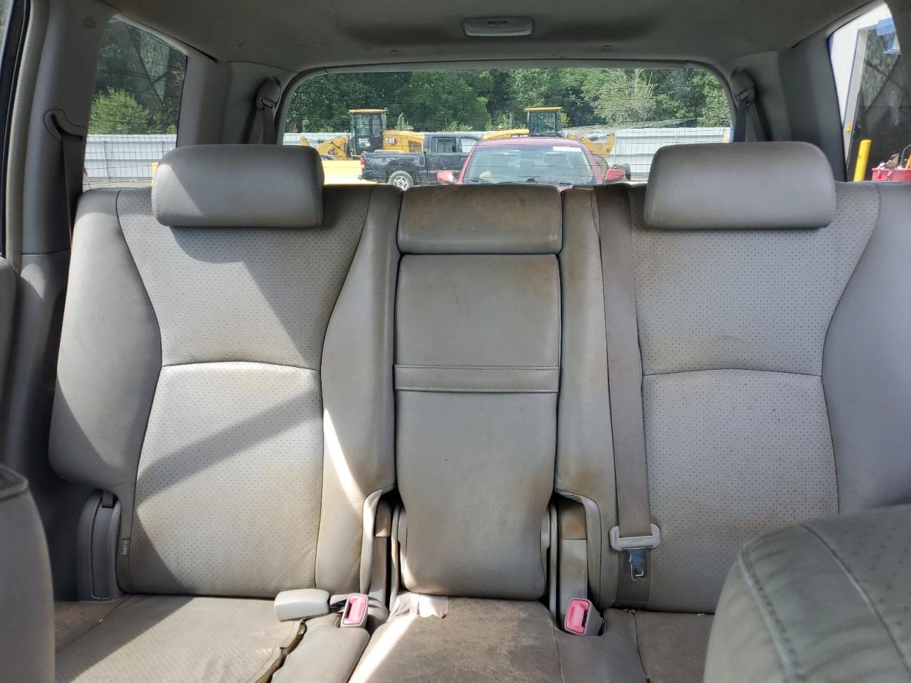 JTEEP21A040010985 2004 Toyota Highlander