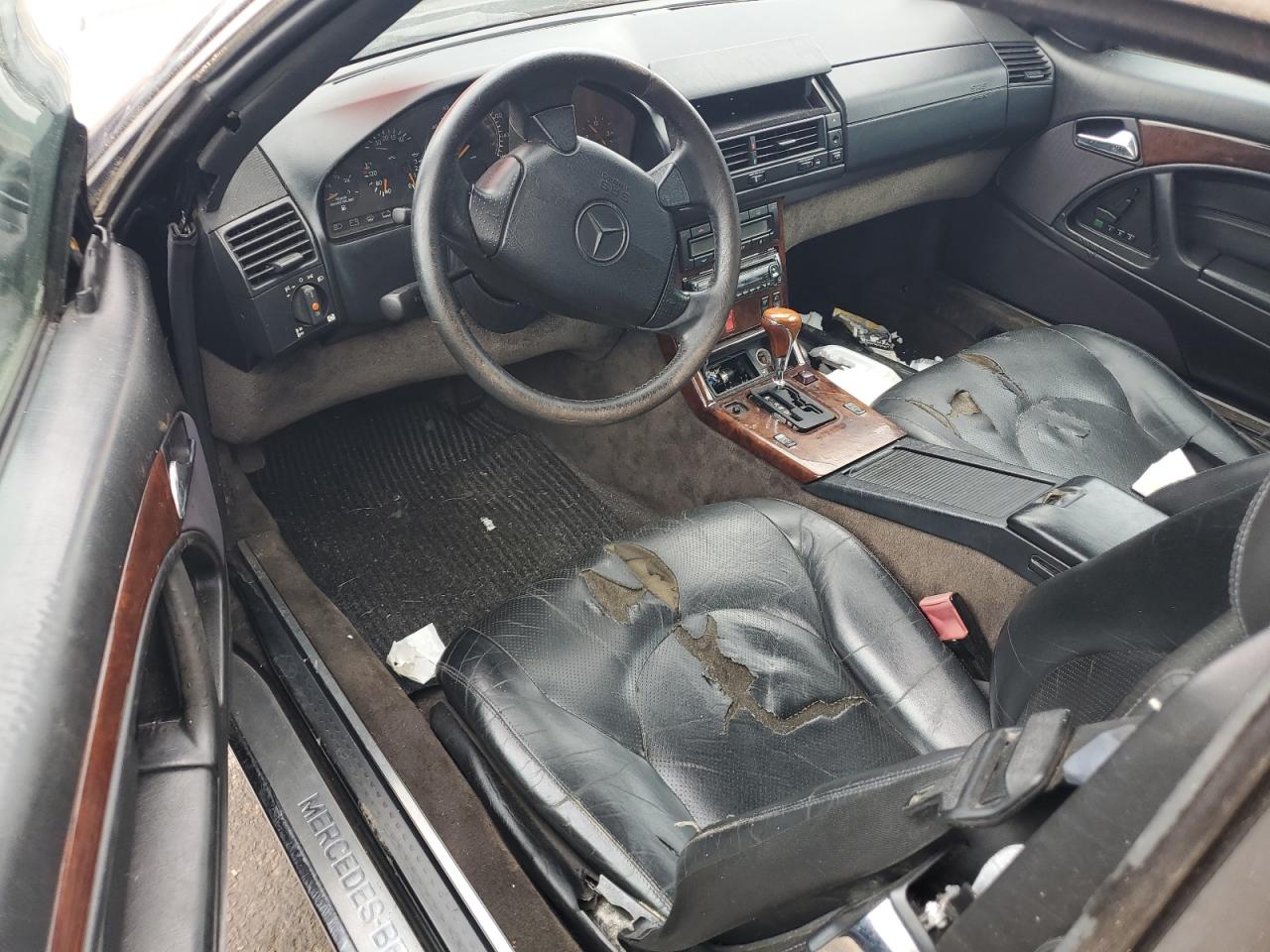 WDBFA67FXWF160251 1998 Mercedes-Benz Sl 500