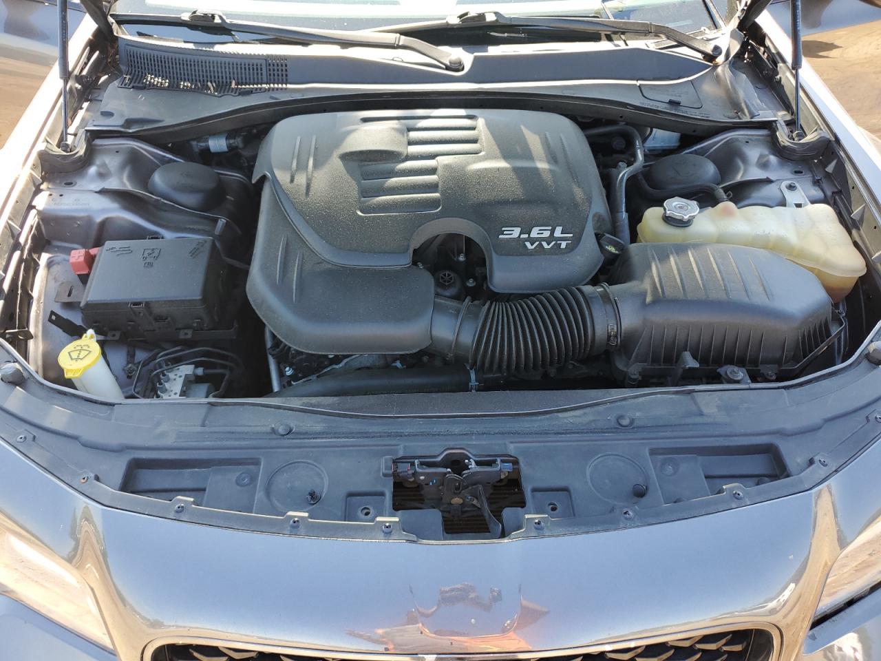 2C3CCABG5KH654080 2019 Chrysler 300 S