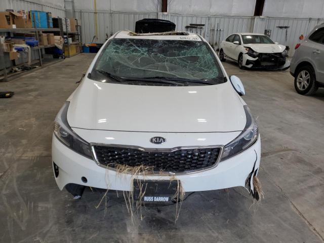 VIN 3KPFL4A7XHE052758 2017 KIA Forte, LX no.5