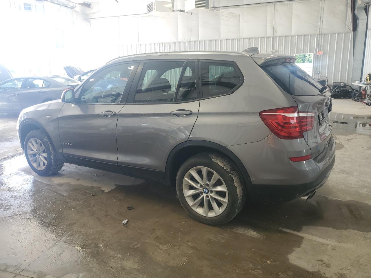 2017 BMW X3 xDrive28I vin: 5UXWX9C37H0T17896