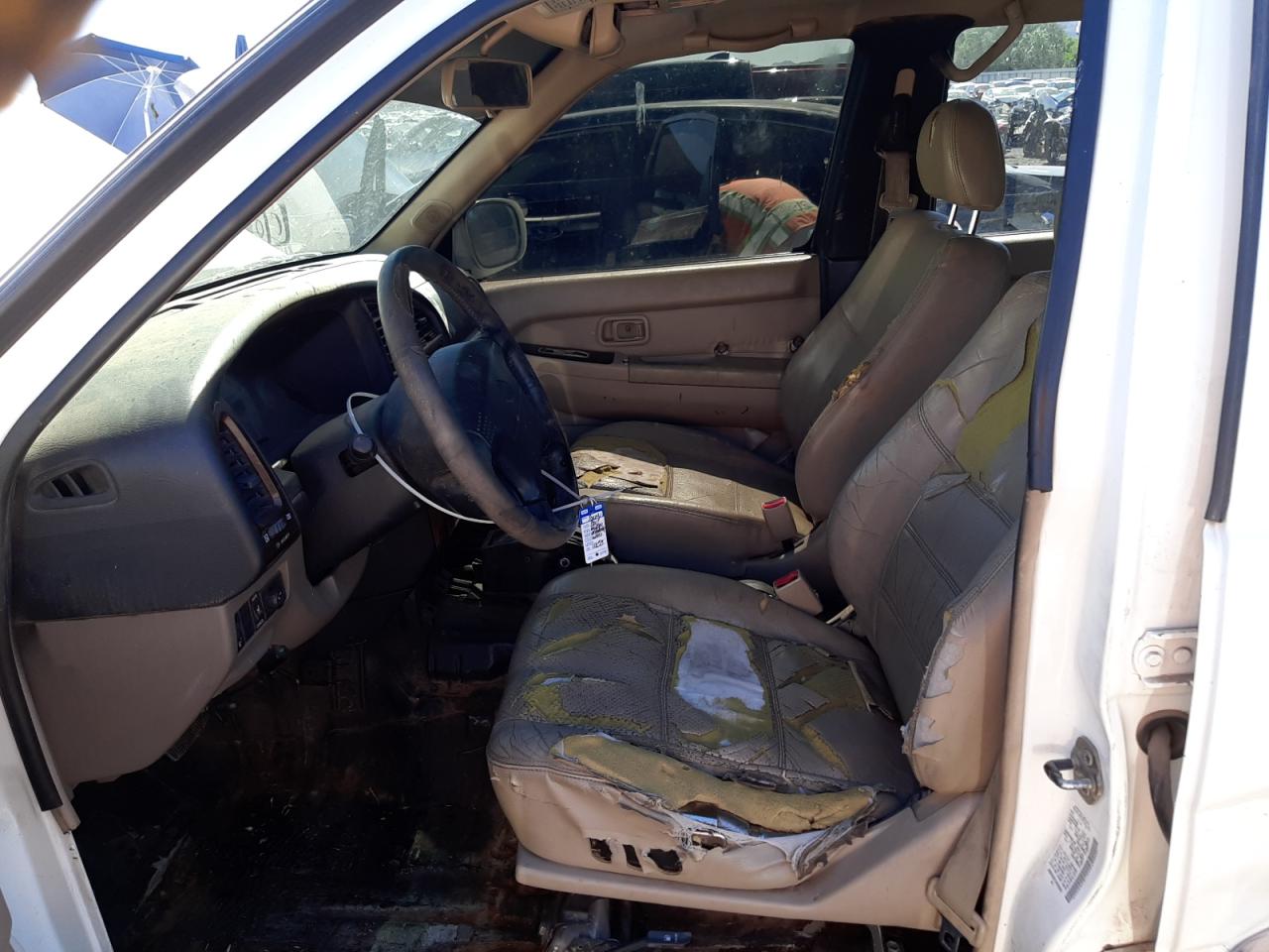 JN8DR09Y61W589669 2001 Nissan Pathfinder Le