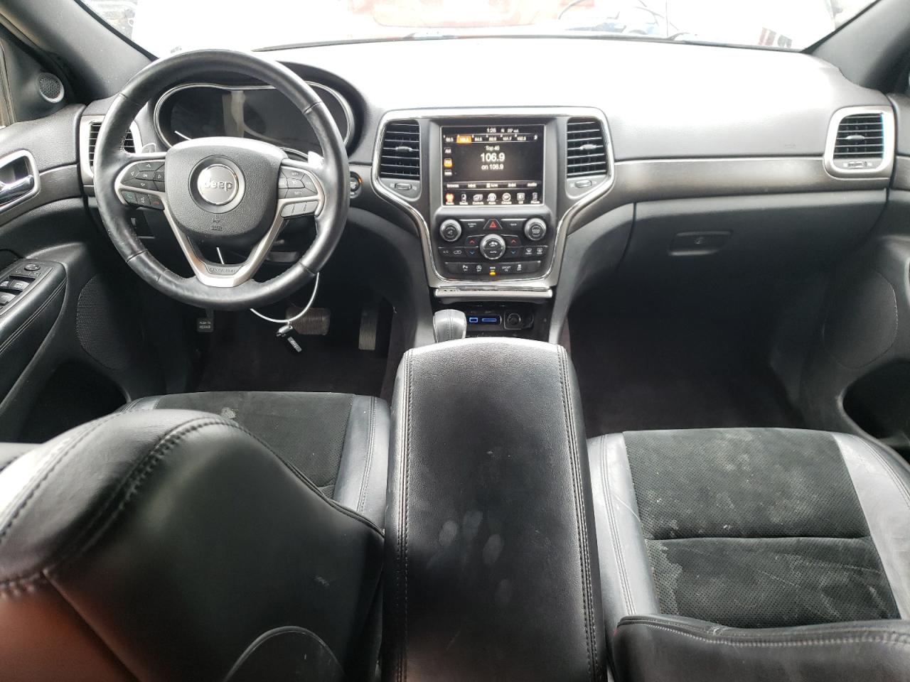 1C4RJFAG5HC785970 2017 Jeep Grand Cherokee Laredo