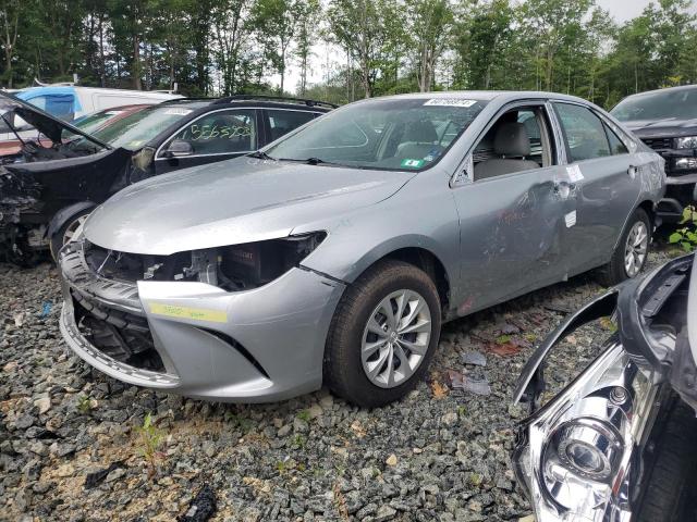 VIN 4T4BF1FK8FR459401 2015 Toyota Camry, LE no.1