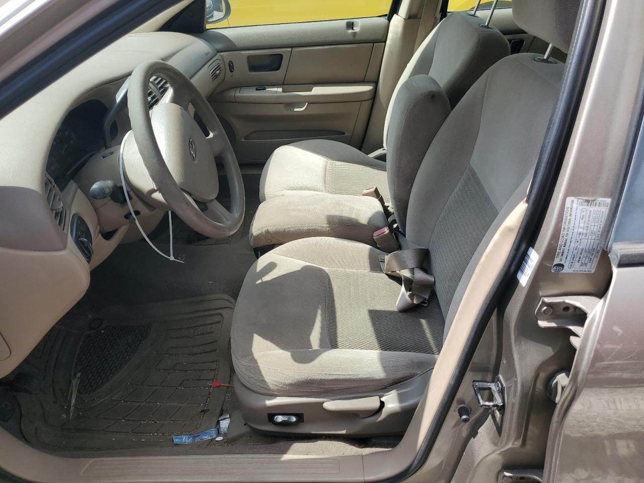 1FAFP53255A193351 2005 Ford Taurus Se