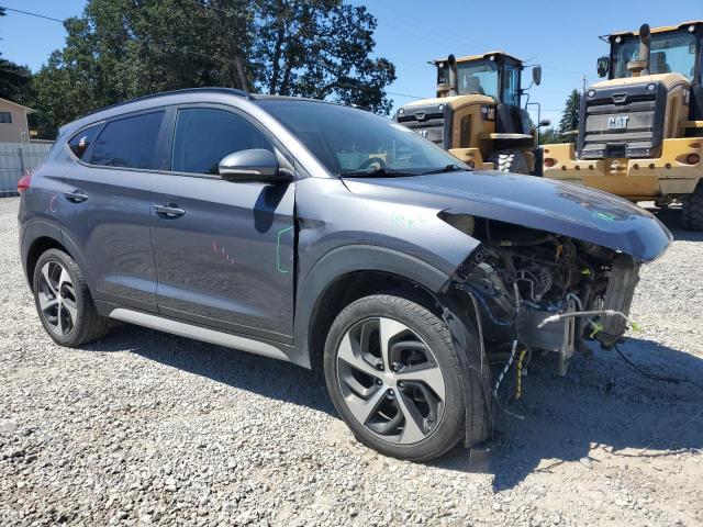 KM8J3CA21JU817707 2018 Hyundai Tucson Value