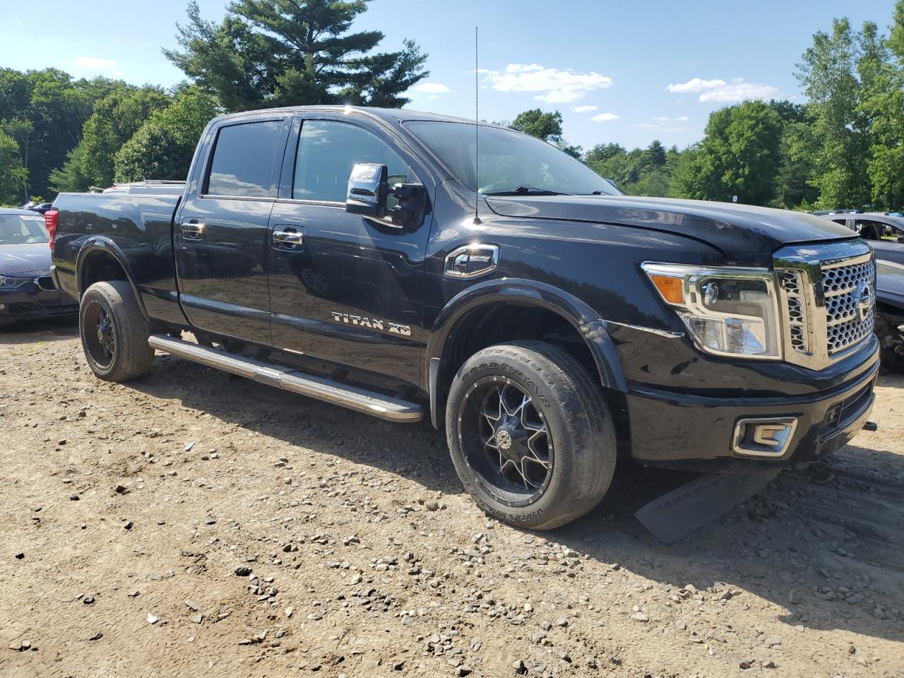 2017 Nissan Titan Xd Sl vin: 1N6BA1F44HN546222