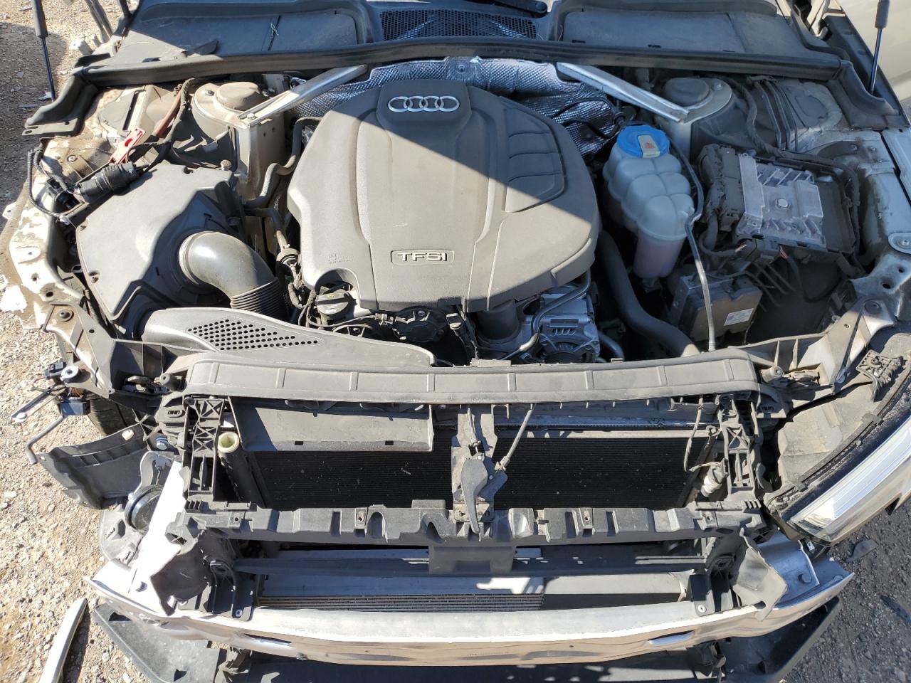 WAULNAF47HN015864 2017 Audi A4 Premium Plus