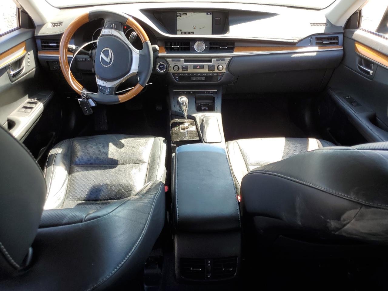 JTHBW1GG8F2090820 2015 Lexus Es 300H