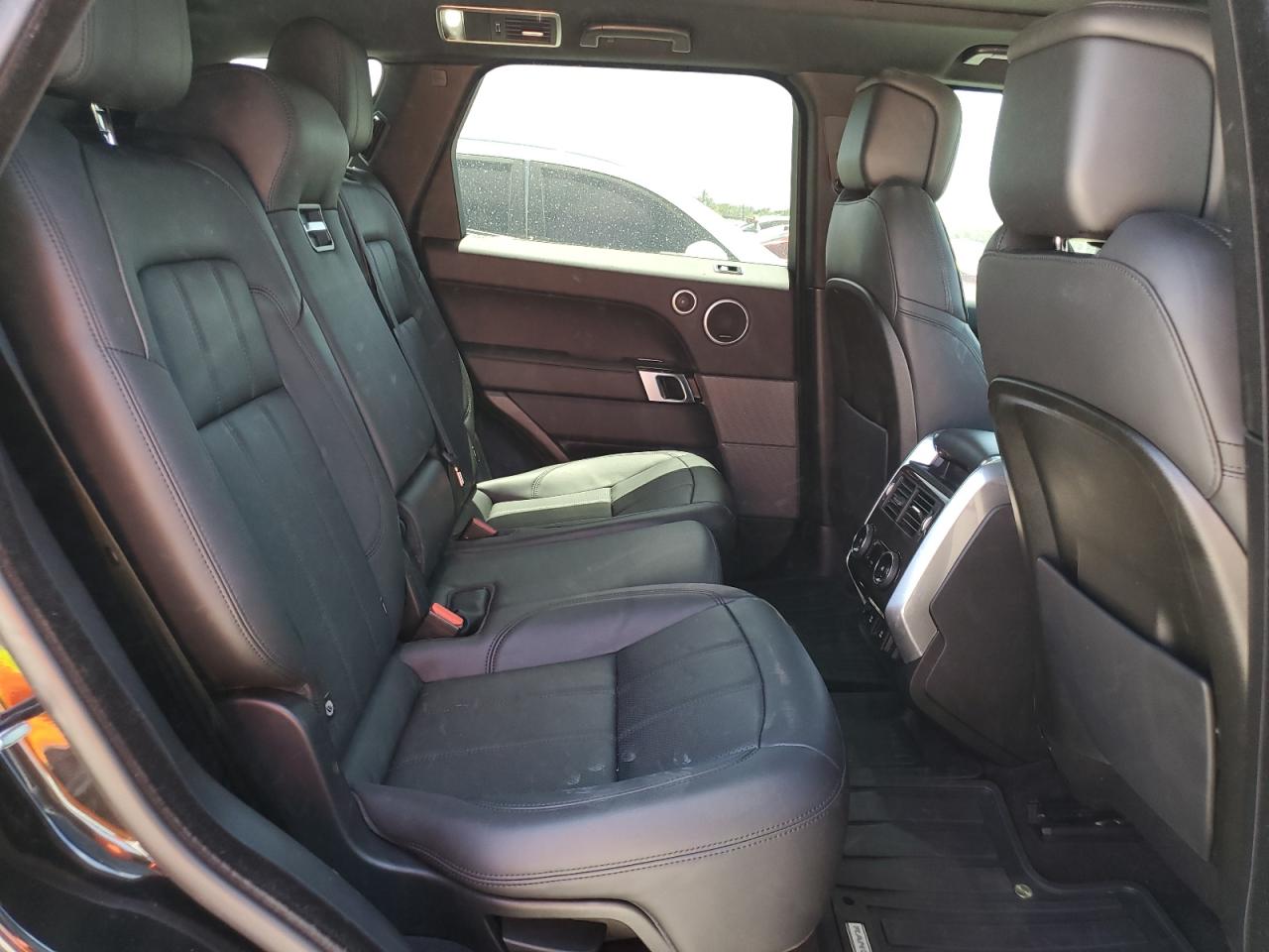 SALWR2RV8JA801354 2018 Land Rover Range Rover Sport Hse