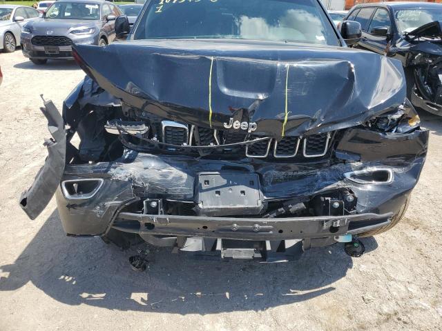 VIN 1C4RJFAGXLC400539 2020 Jeep Grand Cherokee, Laredo no.12