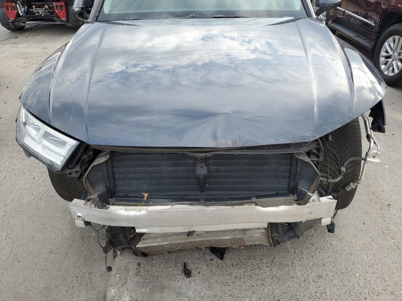 WA1BNAFY7K2030868 2019 Audi Q5 Premium Plus