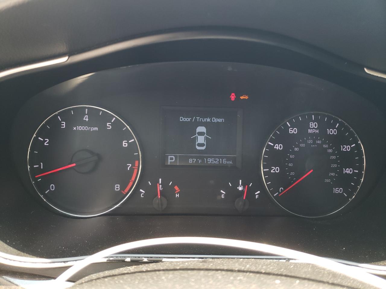 KNALN4D79G5217554 2016 Kia Cadenza Luxury