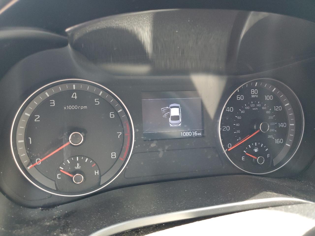 3KPF24AD2KE011038 2019 Kia Forte Fe