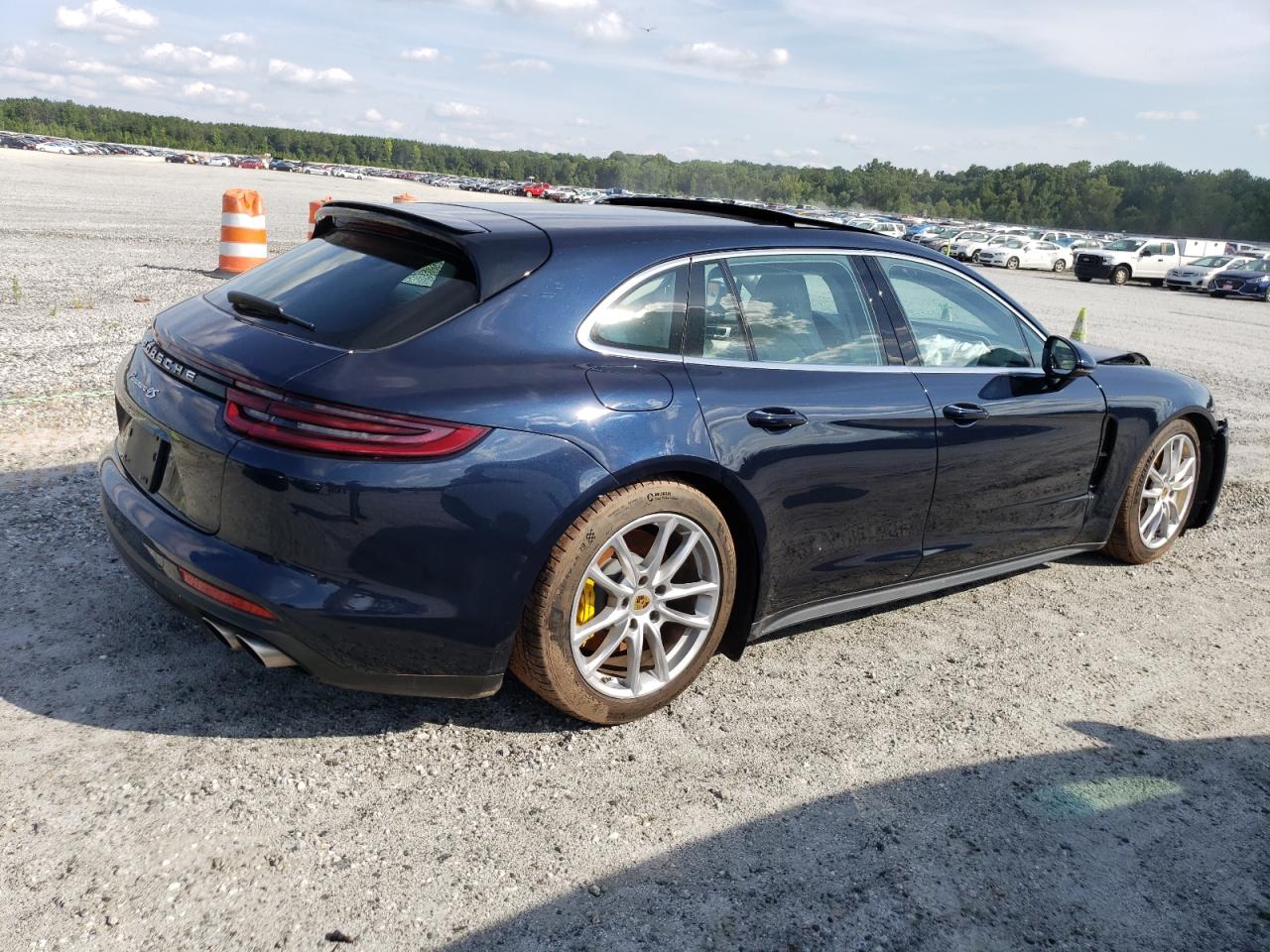 2018 Porsche Panamera 4S Sport Turismo vin: WP0CB2A72JL190995