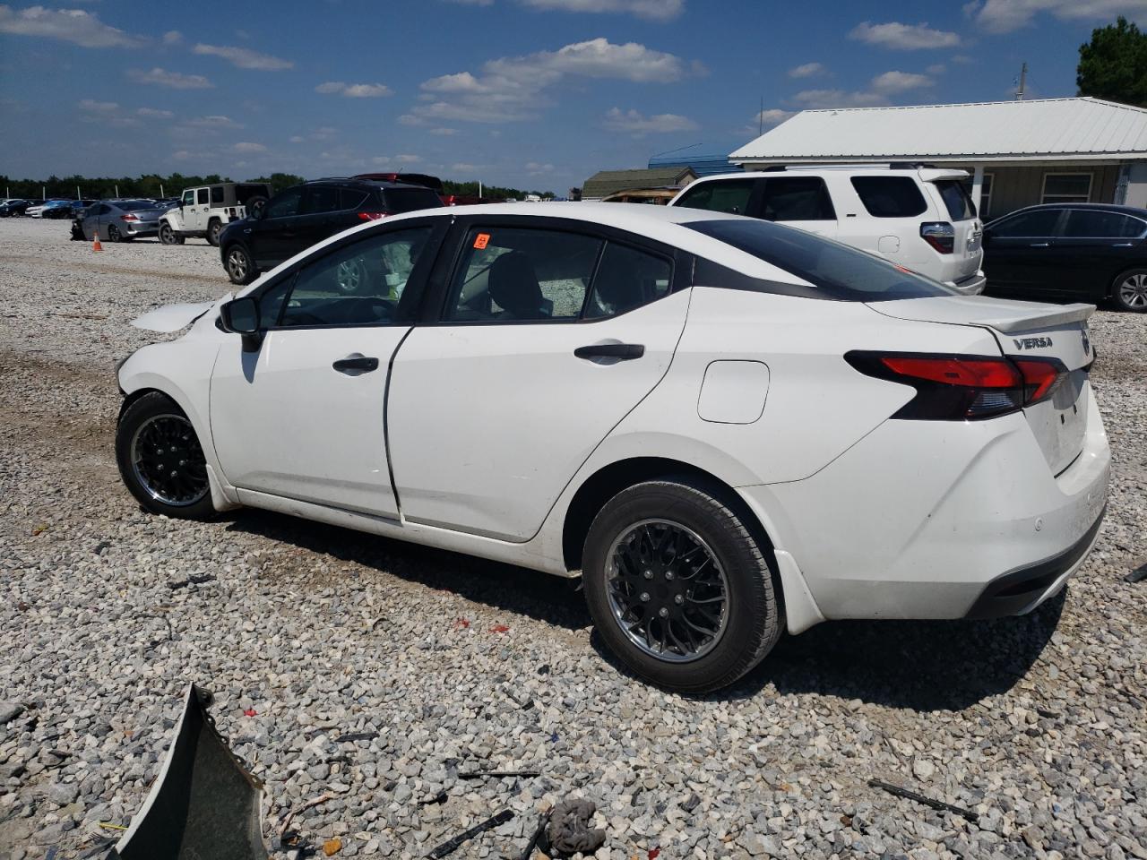 Lot #2972603989 2020 NISSAN VERSA S