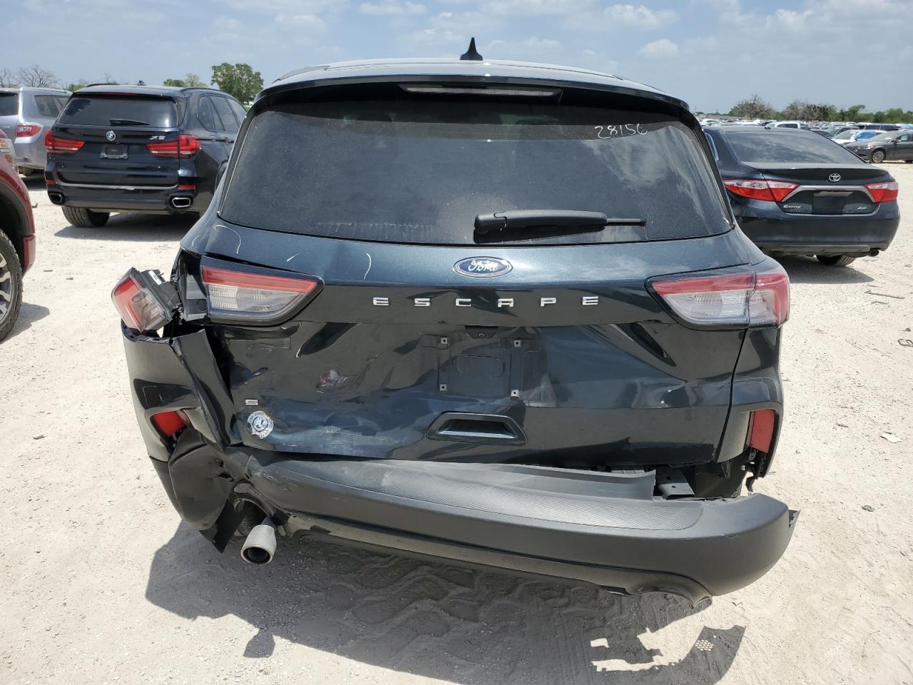 1FMCU0G68NUB14786 2022 Ford Escape Se