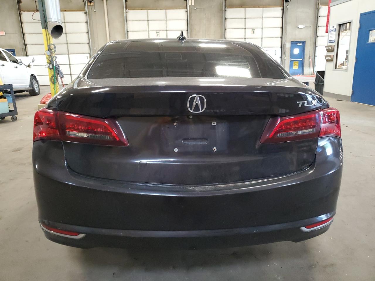 19UUB2F33FA024483 2015 Acura Tlx