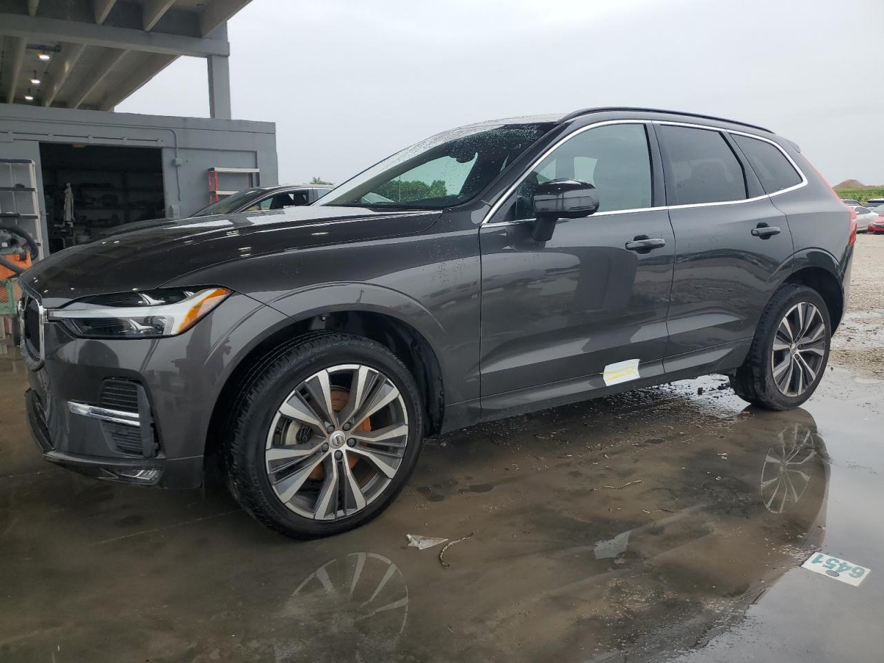 2022 Volvo Xc60 B5 Momentum vin: YV4L12DK6N1973013