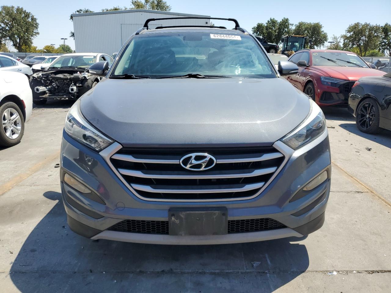 2018 Hyundai Tucson Value vin: KM8J3CA20JU722037