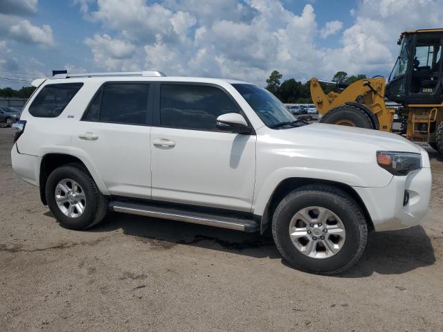 VIN JTEZU5JR2J5173024 2018 Toyota 4runner, SR5 no.4