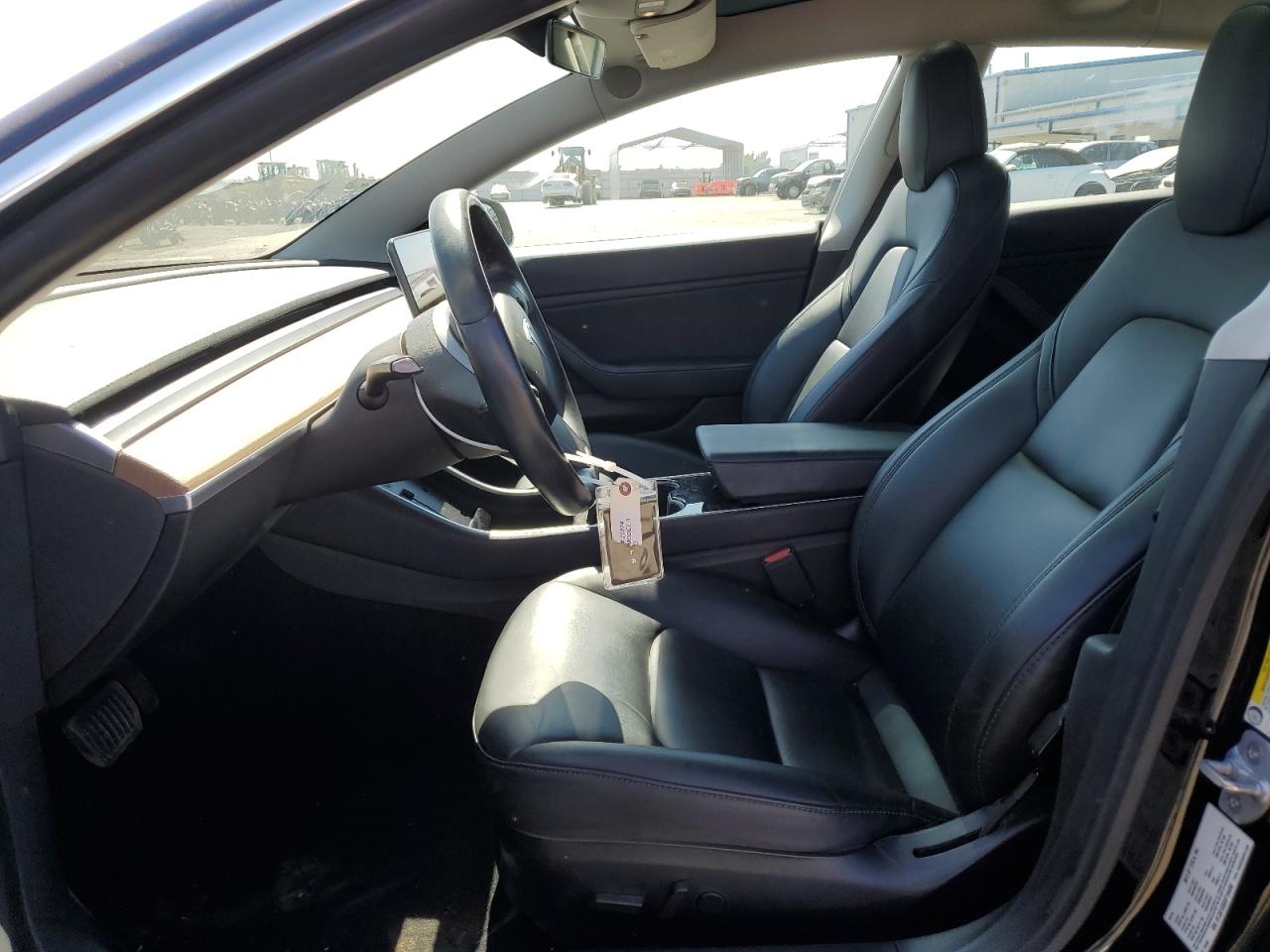 5YJ3E1EBXKF194698 2019 Tesla Model 3