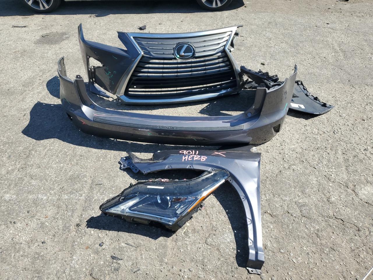 2T2ZZMCA3HC080609 2017 Lexus Rx 350 Base