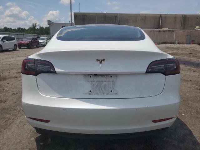 2018 Tesla Model 3 VIN: 5YJ3E1EA8JF098753 Lot: 62356874