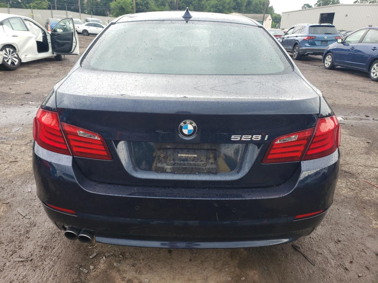 WBAFR1C54BC747726 2011 BMW 528 I