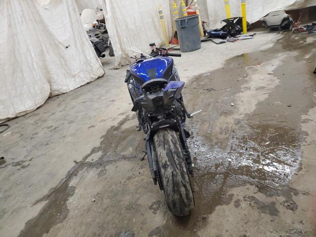 2019 YAMAHA YZFR6 JYARJ28E2KA004656