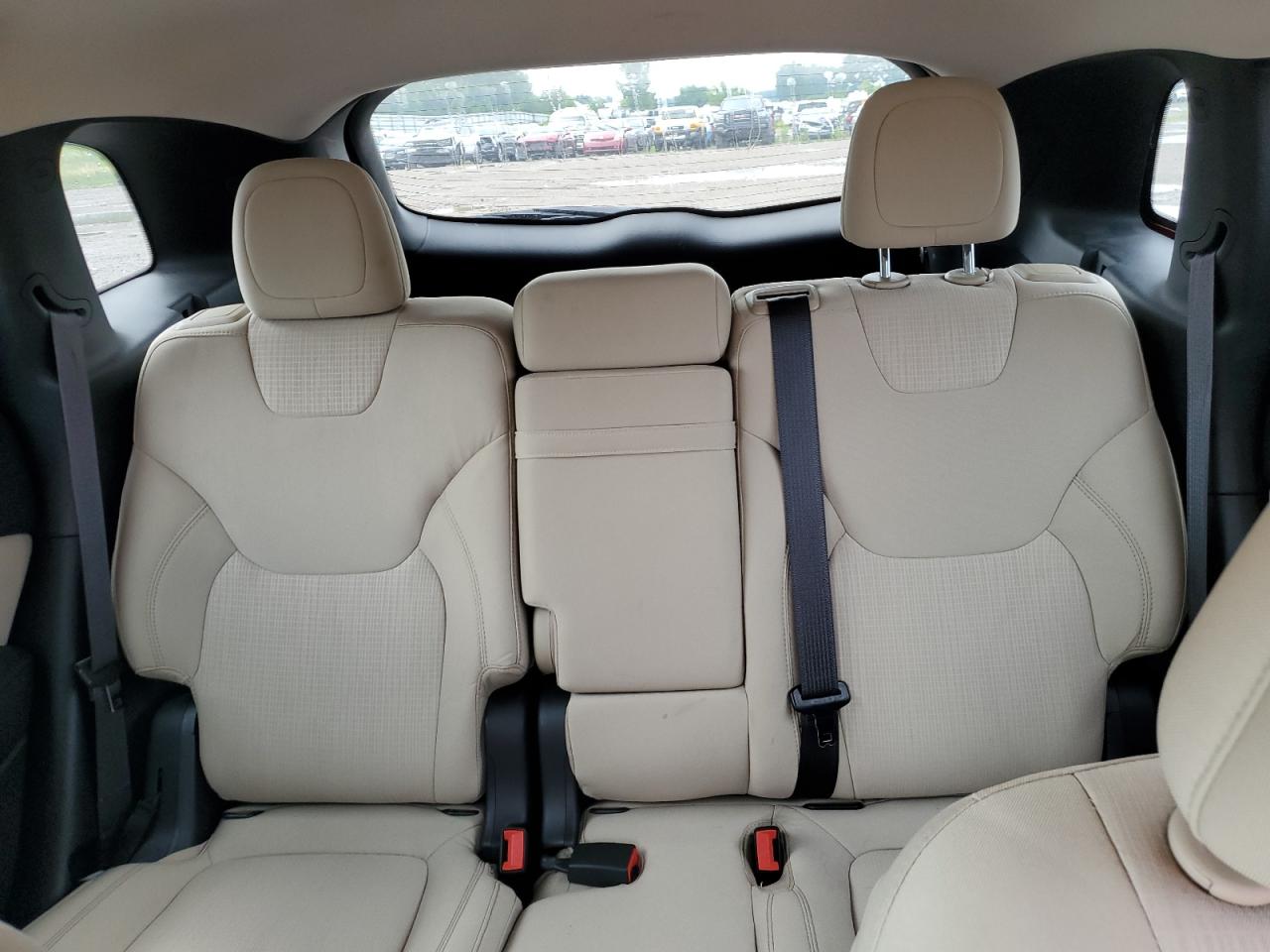 1C4PJMCS2FW636554 2015 Jeep Cherokee Latitude