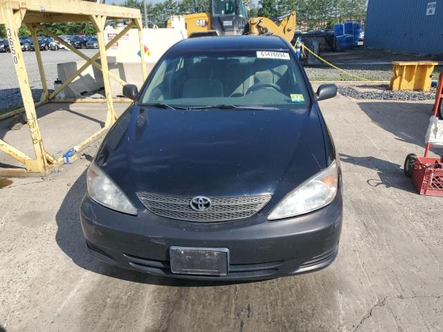 2004 Toyota Camry Le VIN: 4T1BE32KX4U310824 Lot: 61476094