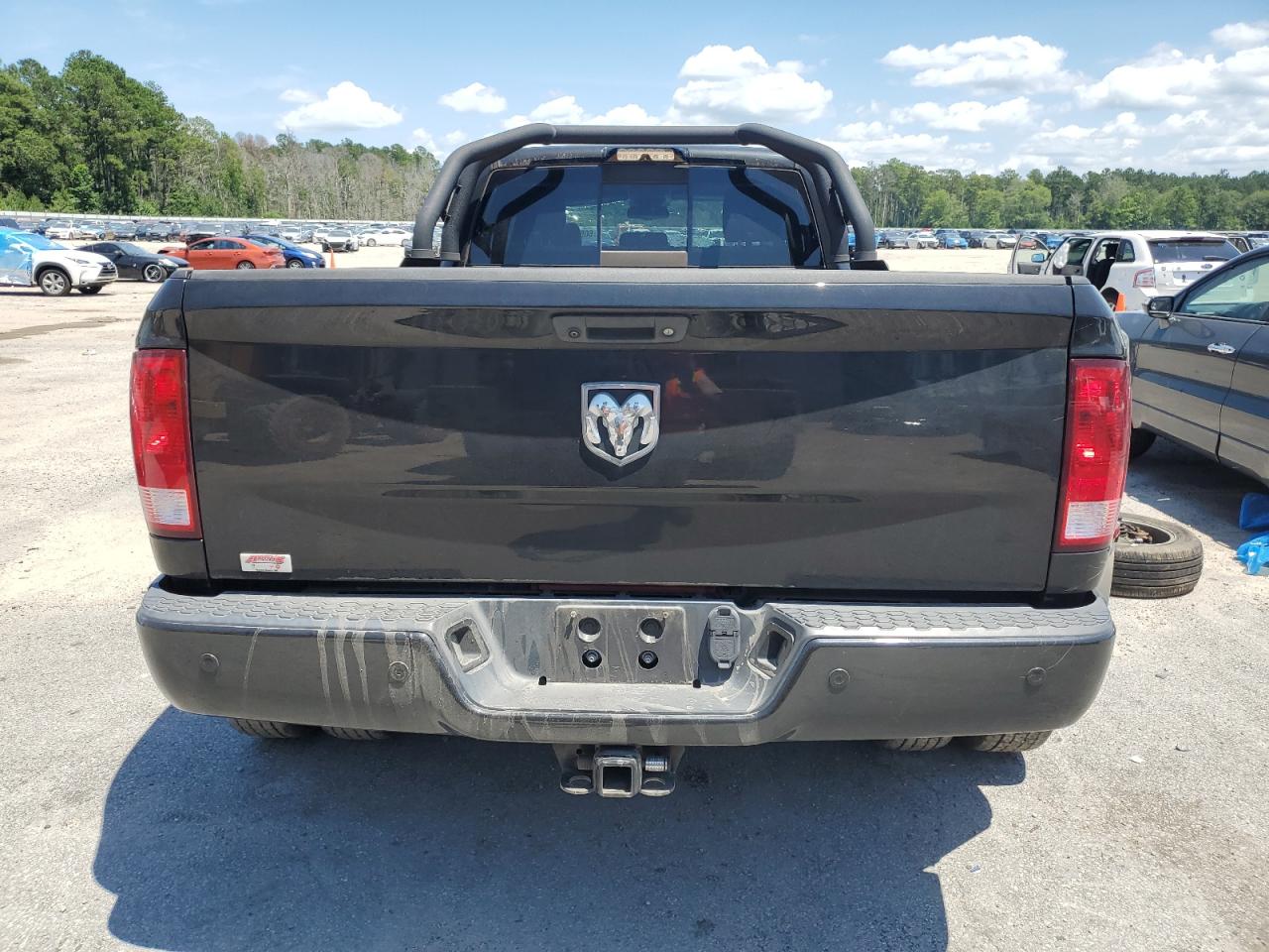 3C63RPHL6JG430596 2018 Ram 3500 Slt