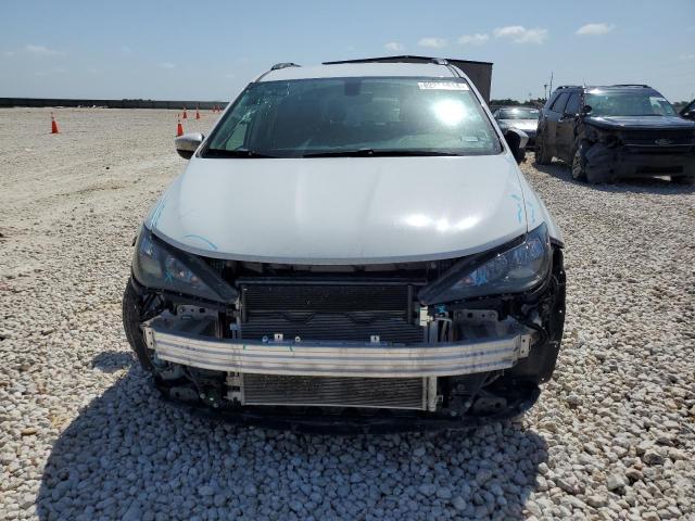 2C4RC1DGXLR144905 Chrysler Minivan VOYAGER LX 5