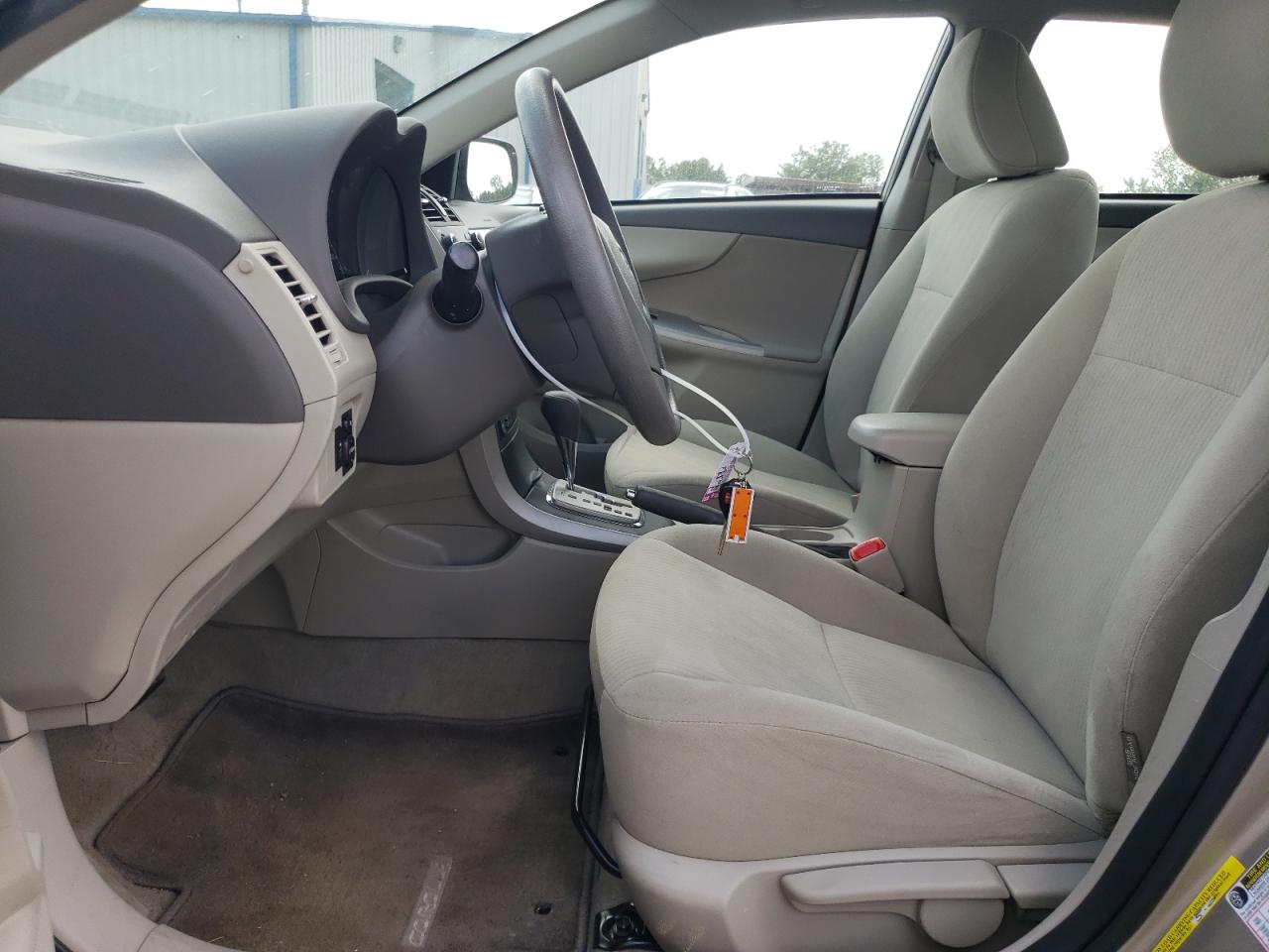 2T1BU4EE5AC371719 2010 Toyota Corolla Base