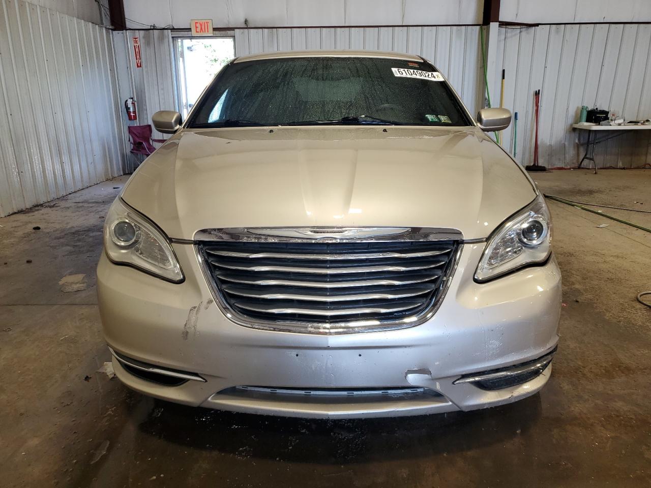 2013 Chrysler 200 Lx vin: 1C3CCBAB7DN698166