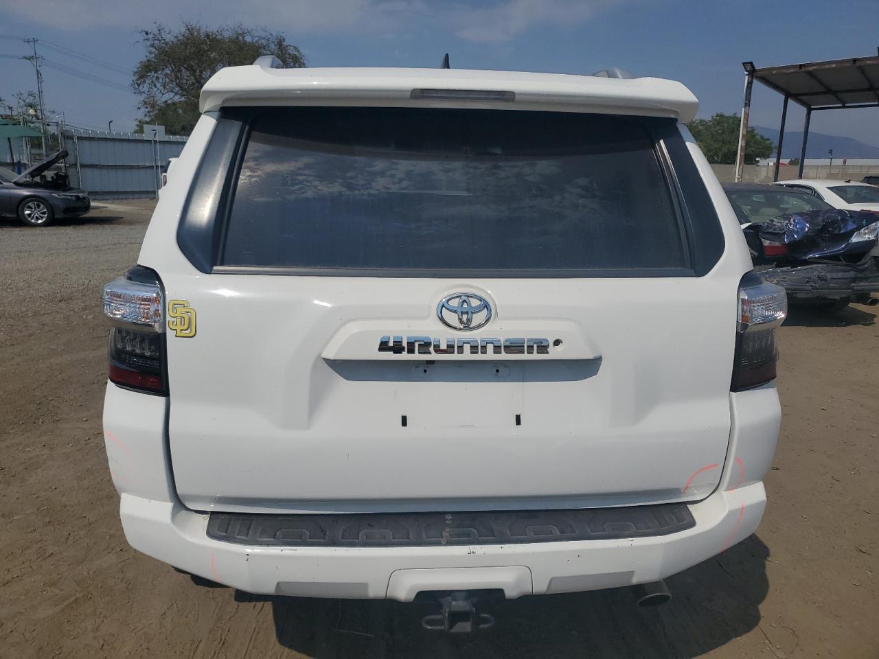 JTEBU5JR5H5458893 2017 Toyota 4Runner Sr5/Sr5 Premium