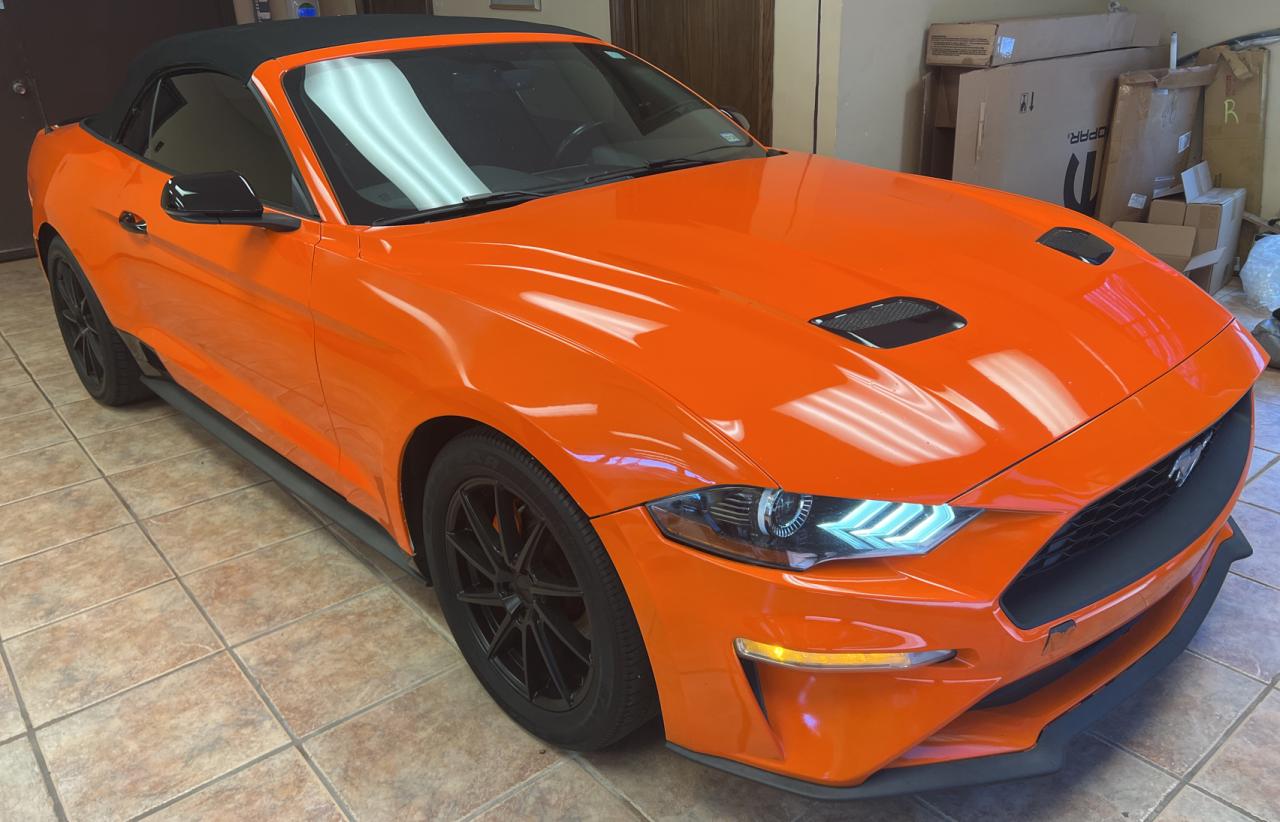 2019 Ford Mustang vin: 1FATP8UH7K5104357