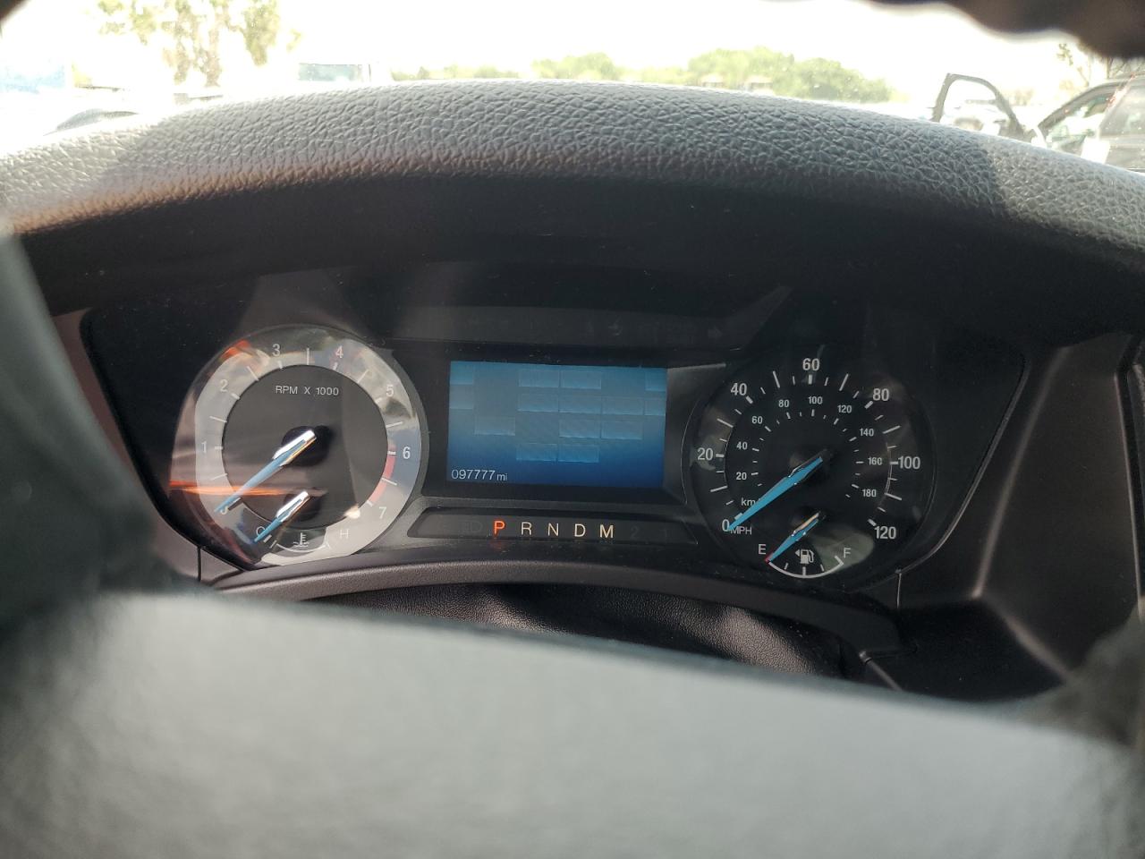 1FMJU1HT2GEF24112 2016 Ford Expedition Xlt