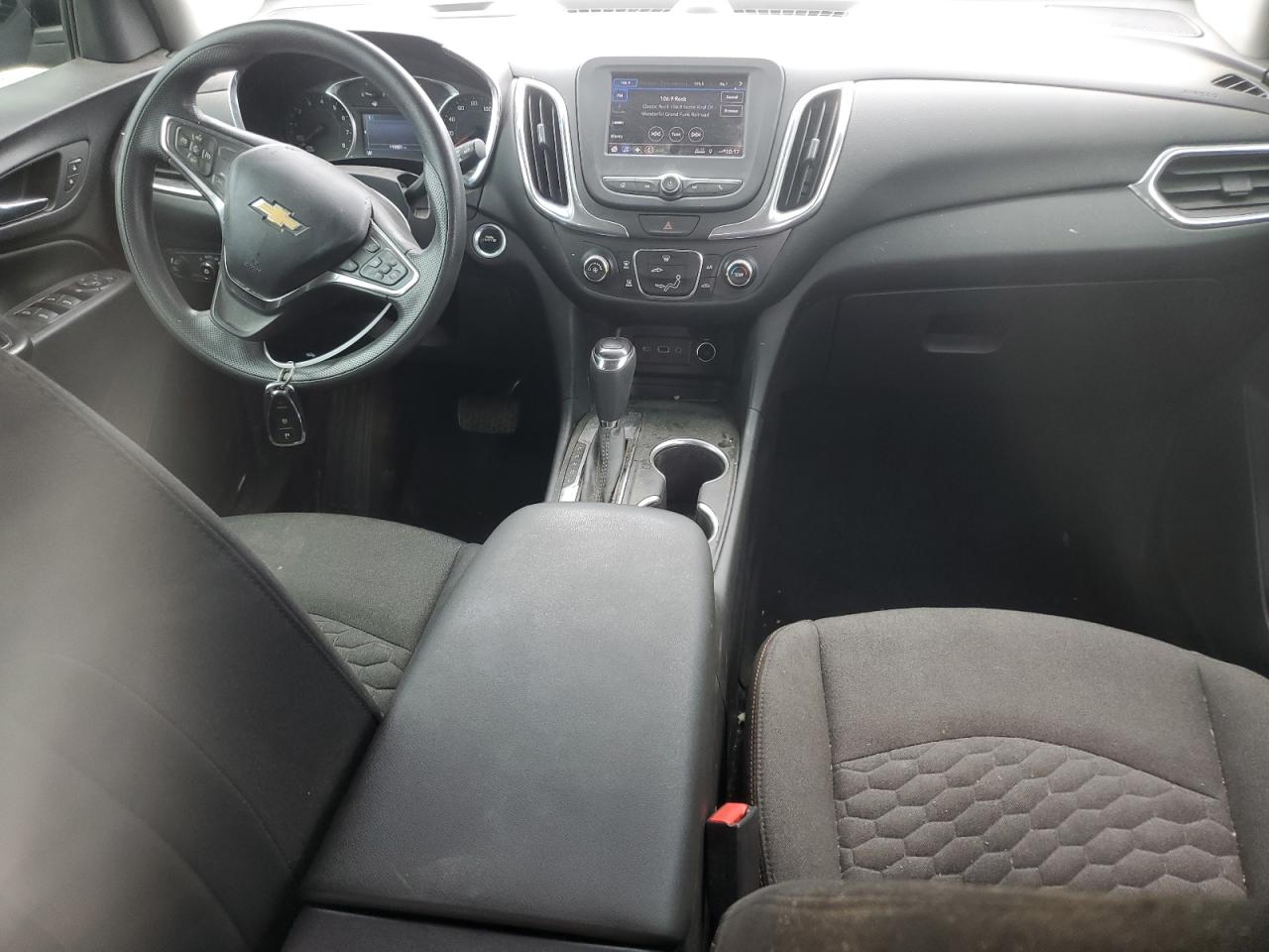 3GNAXKEV9LL328029 2020 Chevrolet Equinox Lt